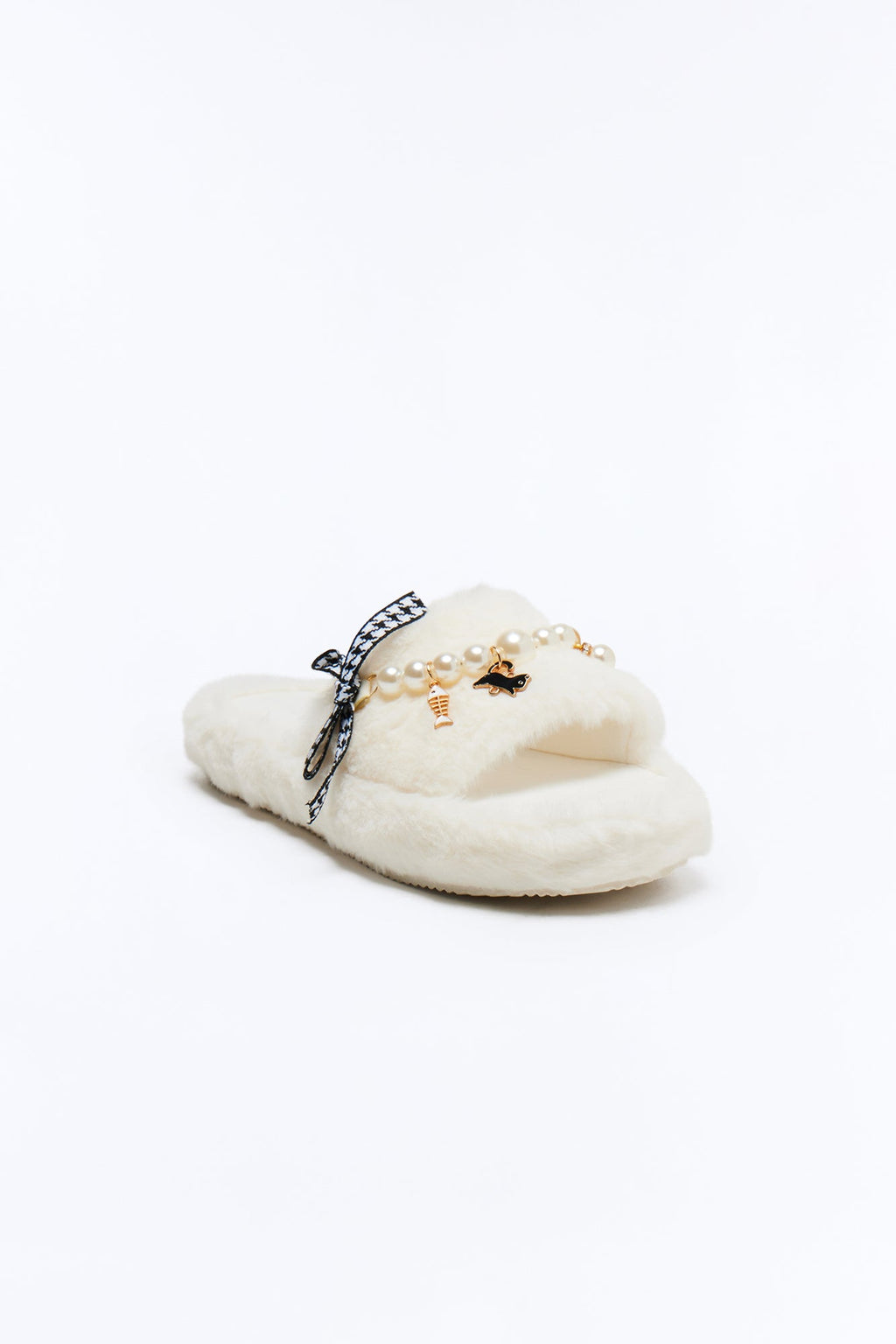 Missy Pearl Charm Slippers - White