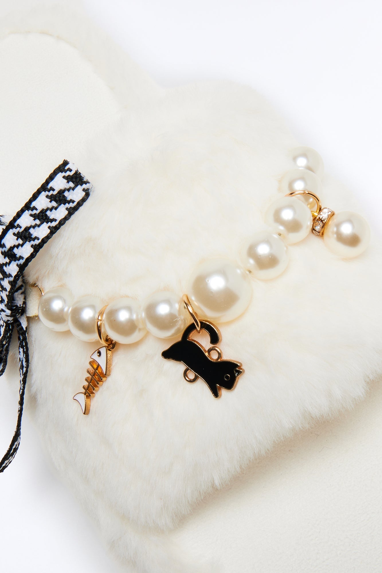 Missy Pearl Charm Slippers - White