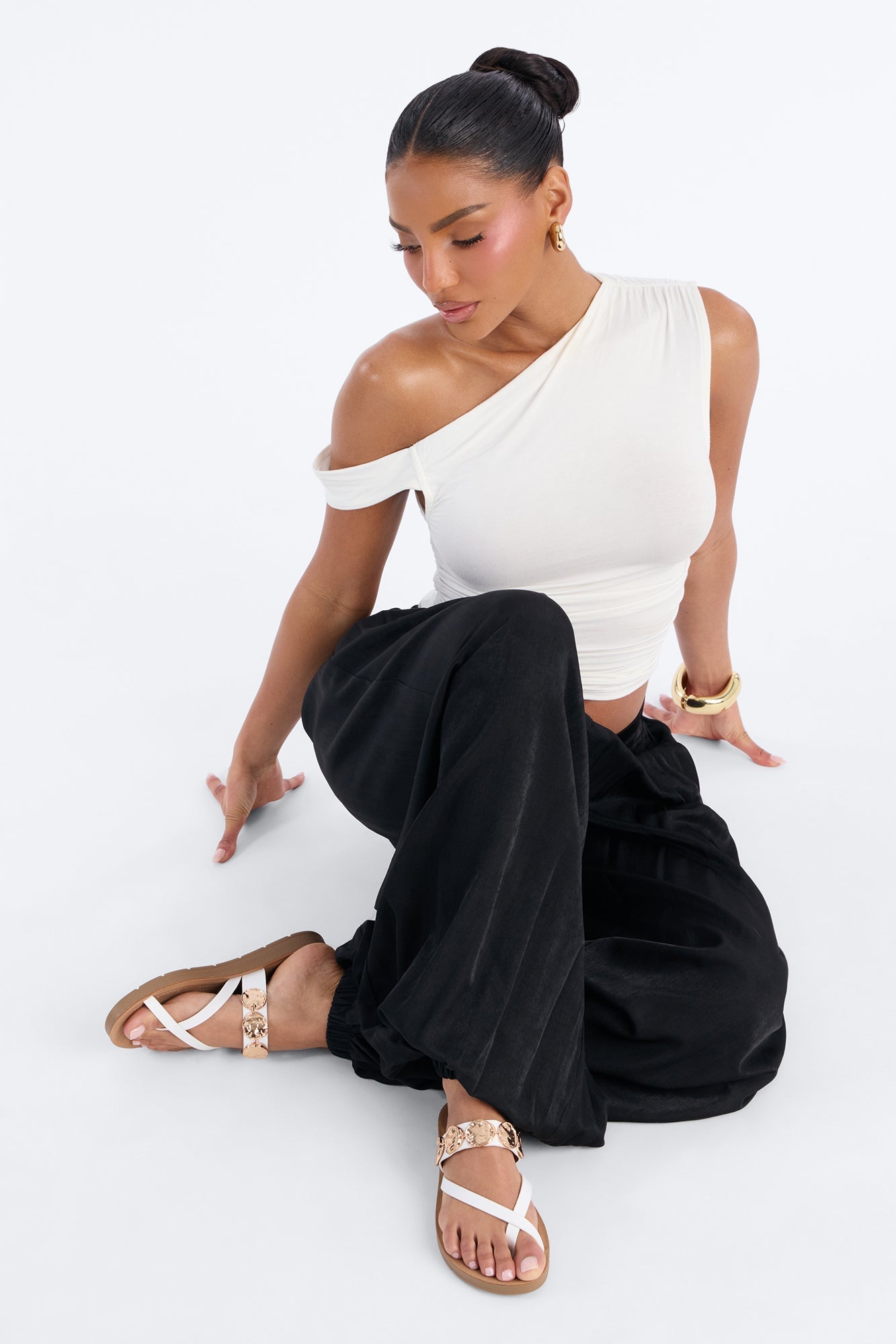 Karrie Hardware Sandals - White