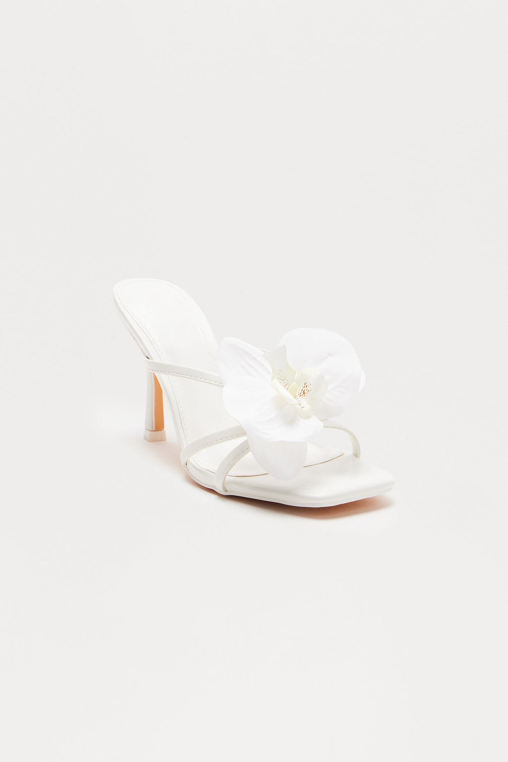 Orelia Flower Faux Leather Mules - White