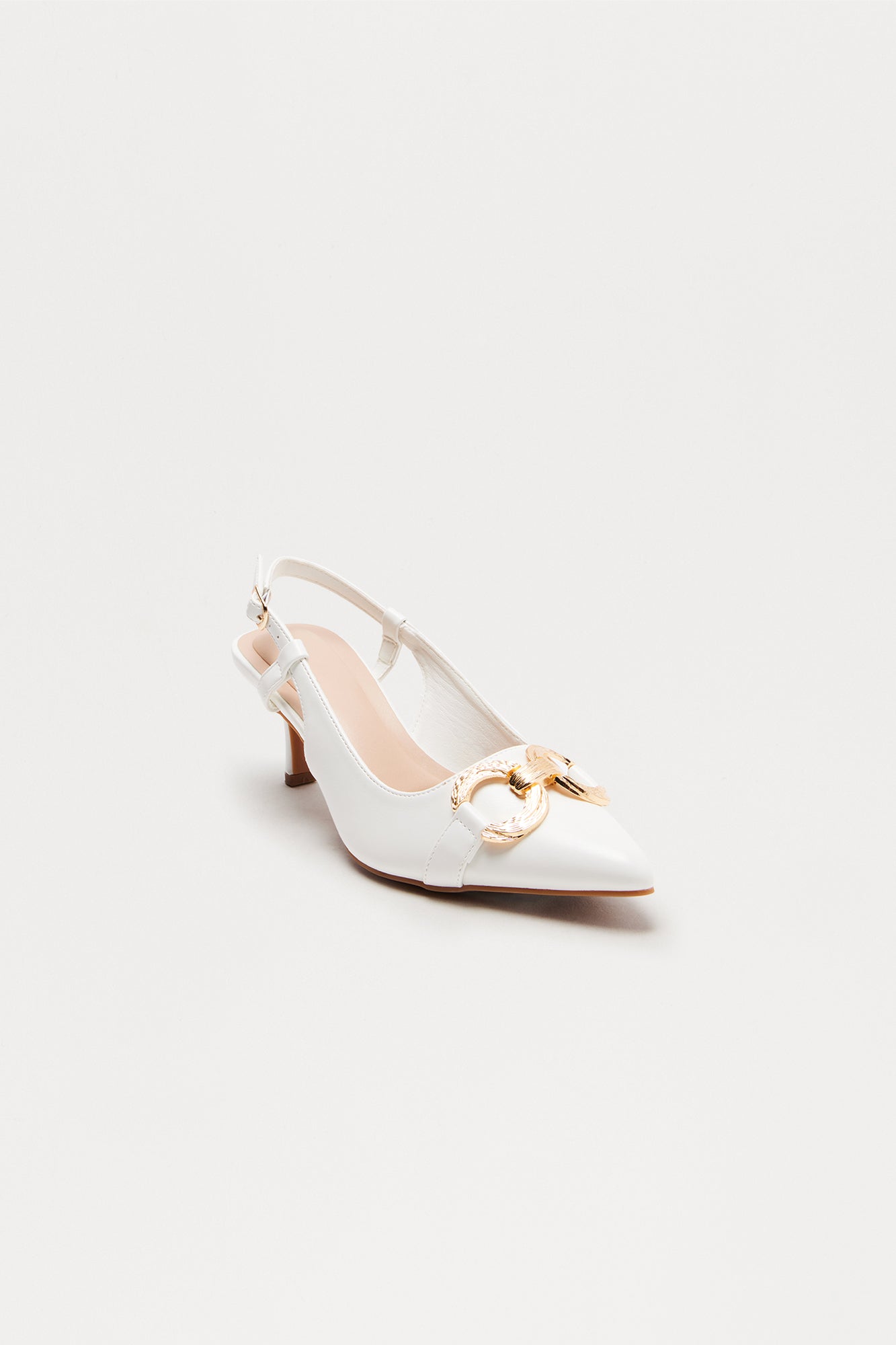 Aven Hardware Pumps - White